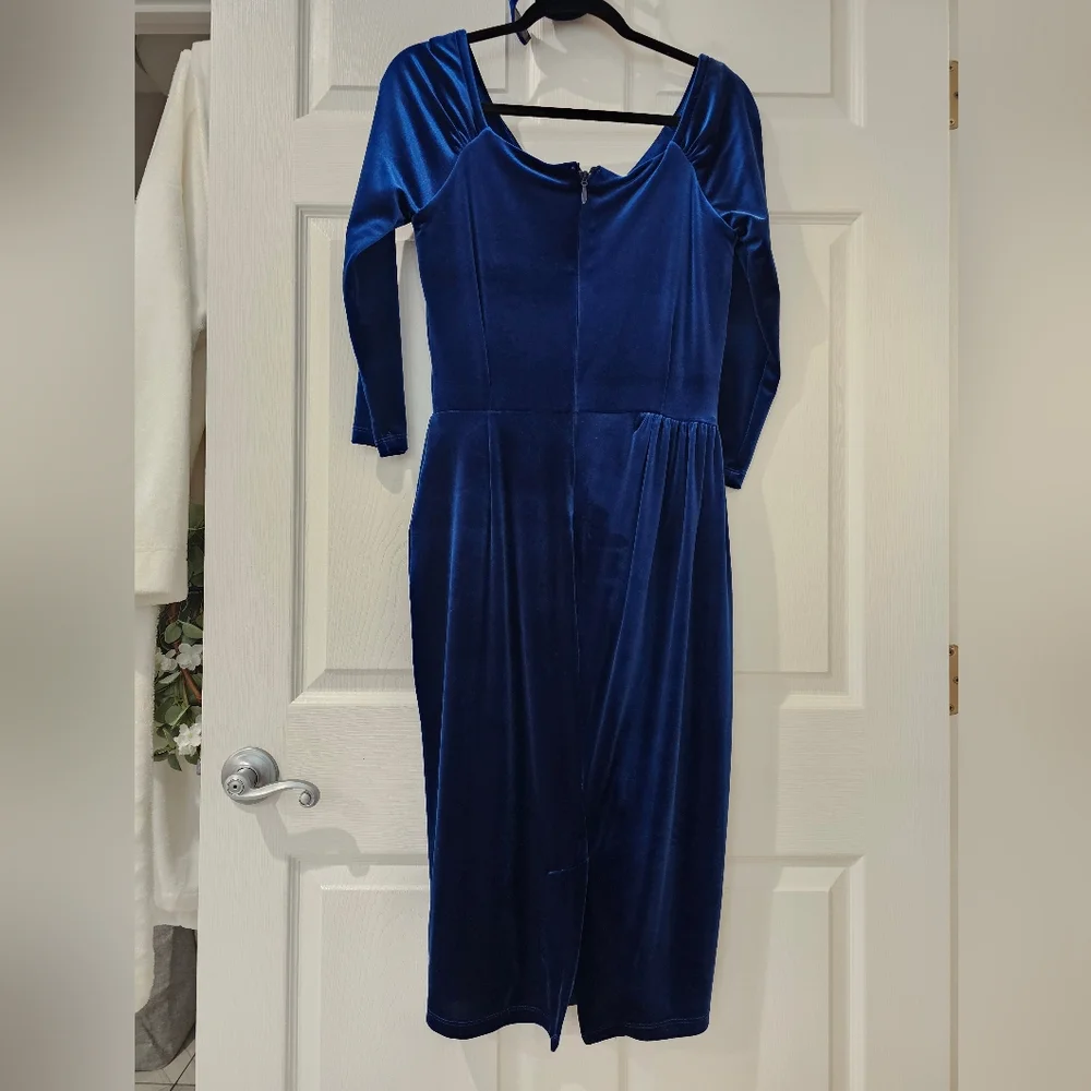 Vixen by Micheline Pitt Royal Blue Velvet Off-Shoulder Wiggle Dress - Picture 3 of 6